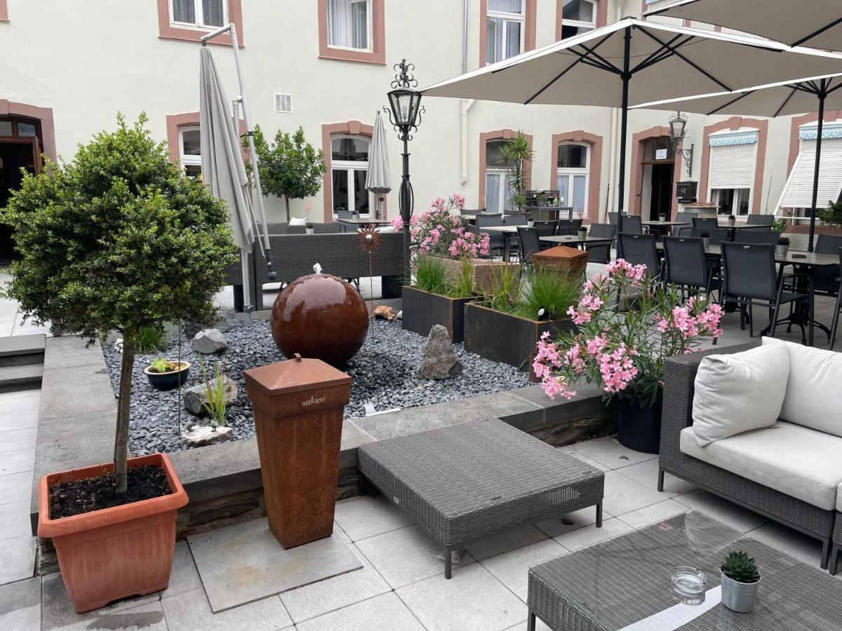 Weingutshotel Piesporter Goldtroepfchen Exterior photo